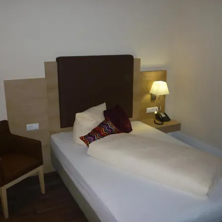 Pensjonat - Landgasthof Obermaier Zum Vilserwirt