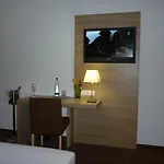 - Landgasthof Obermaier Zum Vilserwirt Vendégház Altfraunhofen