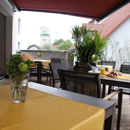 Гостевой дом - Landgasthof Obermaier Zum Vilserwirt Altfraunhofen